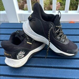 Under Armour GS Curry 3Z7 Basketball Sneakers Black Size 6Y Youth Pre-owned